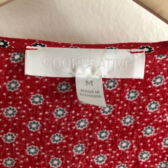 Urban Outfitters Cooperative Red Blouse/Blazer - Picture 9 of 10